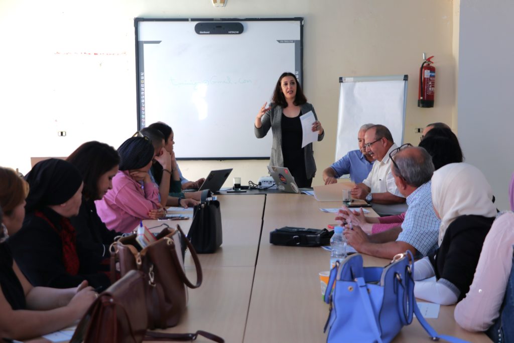 لقاء إقليمي بمدينة سوسة في إطار تأسيس أكاديمية حقوق الإنسان (3)